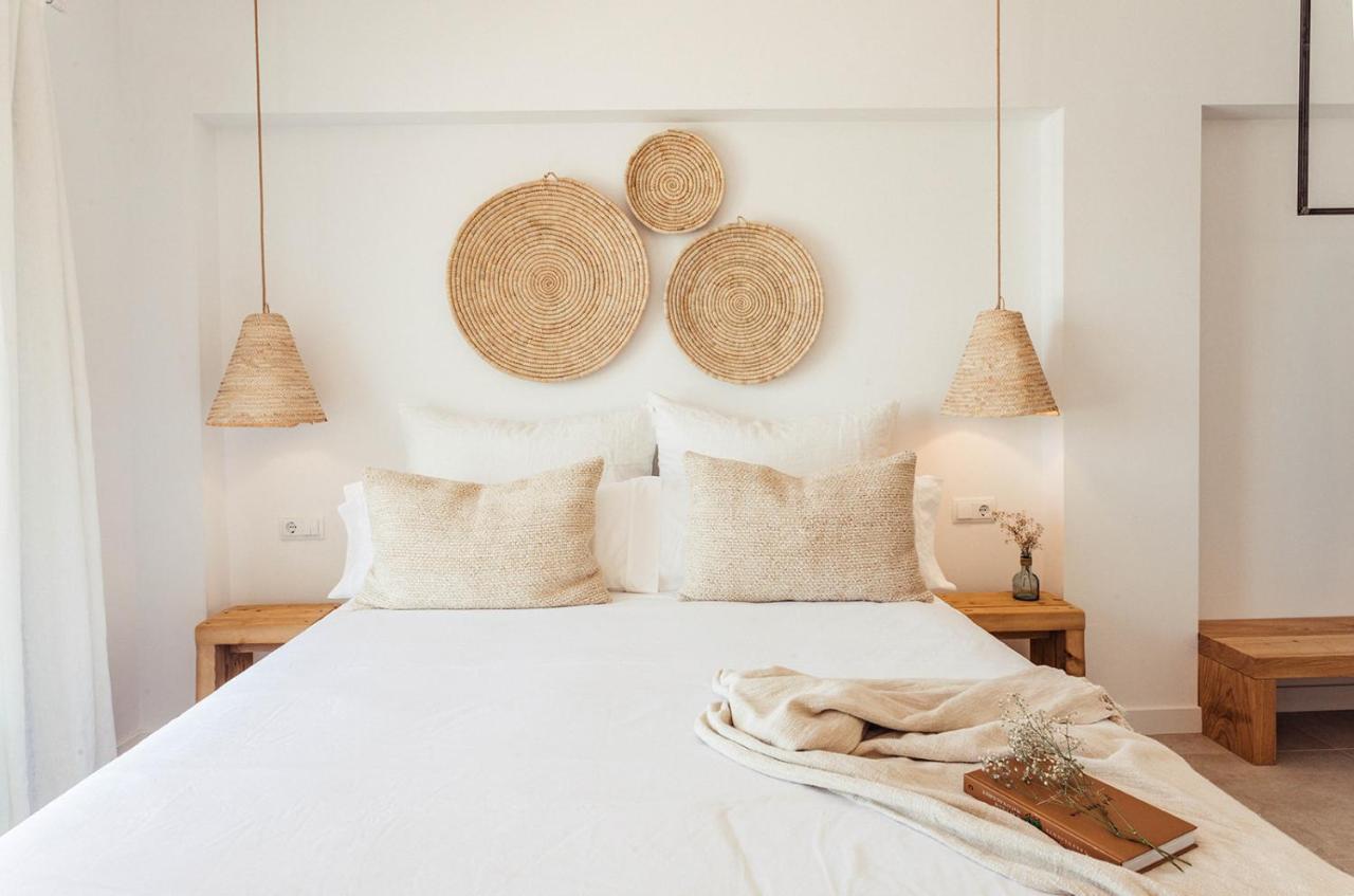 Apartamento Las Golondrinas Arenal - Adults Only Arenal d'en Castell Exterior foto